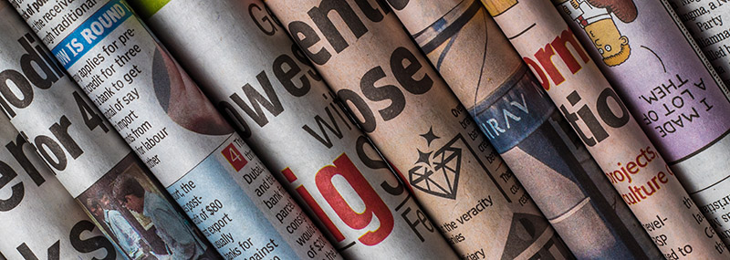 Bild von diversen Zeitungen. Mahesh Patel auf Pixabay.