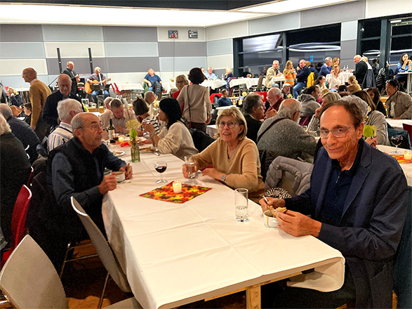 Eindrücke vom Herbstfest im Europasaal des Internationalen Jugendkulturzentrums Bayreuth